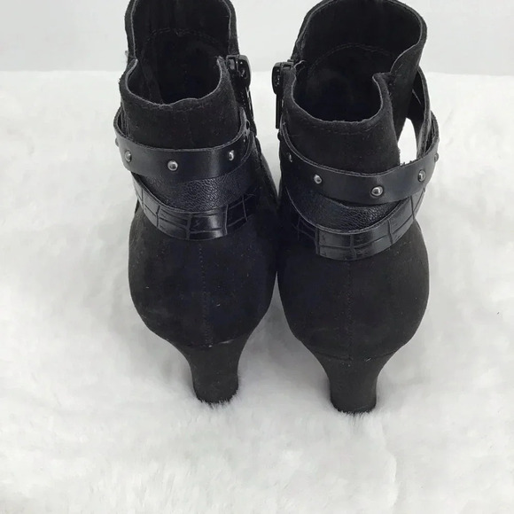 Aersoles Women’s Crystalise Suede Leather Ankle Bootie W/Ankle Detail Size 7.5 - Picture 4 of 8